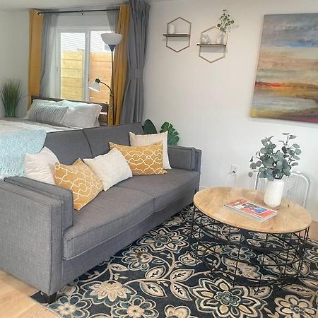 New Private Tiny Home Near Greenlake/Lightrail/I-5 Сиэтл Экстерьер фото
