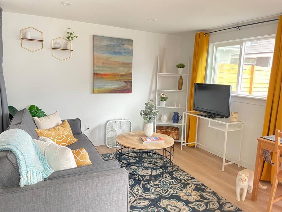 New Private Tiny Home Near Greenlake/Lightrail/I-5 Сиэтл Экстерьер фото